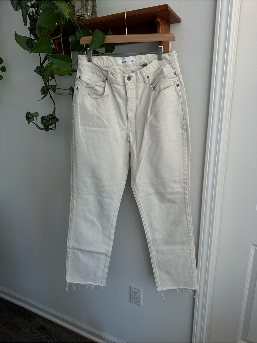 Canyon River Blues Cream High-Rise Jeans